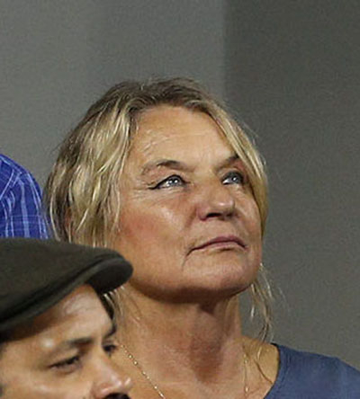 Galéria: Találd ki: melyik 16 híresség édesanyja látható a képen?