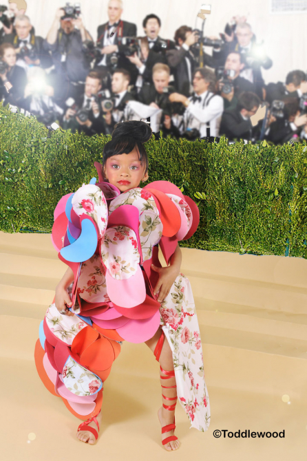 Galéria: Máris sikerült újraalkotni a Met-gála-outfiteket – mégpedig gyerekekkel