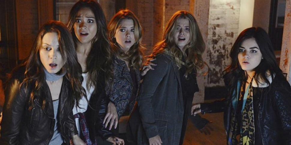 Galéria: 10 dolog, aminek semmi értelme nem volt a Pretty Little Liars-ben
