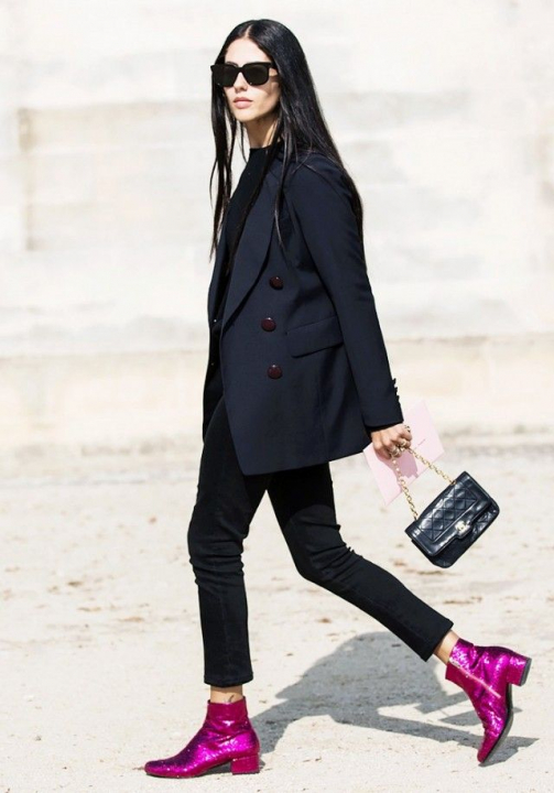 Galéria: A legjobb outfitek a fekete farmerhoz