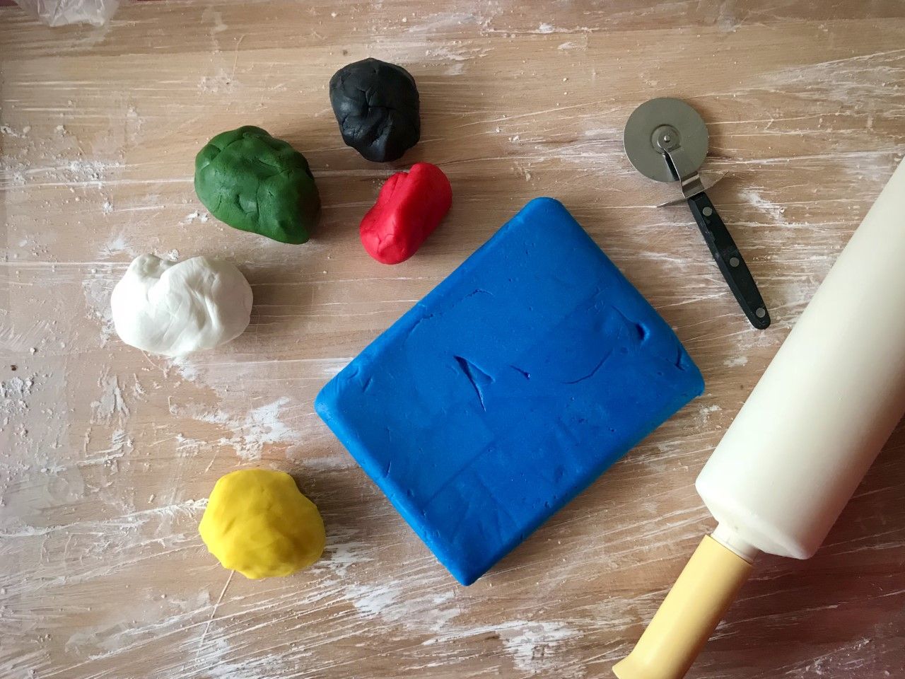 Galéria: LEGO Ninjago torta fondantból 