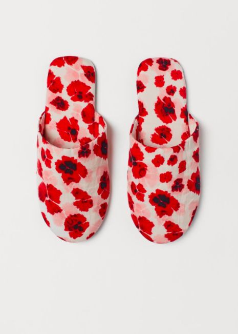 Galéria: Karanténkényelem: menő papucsok otthonra