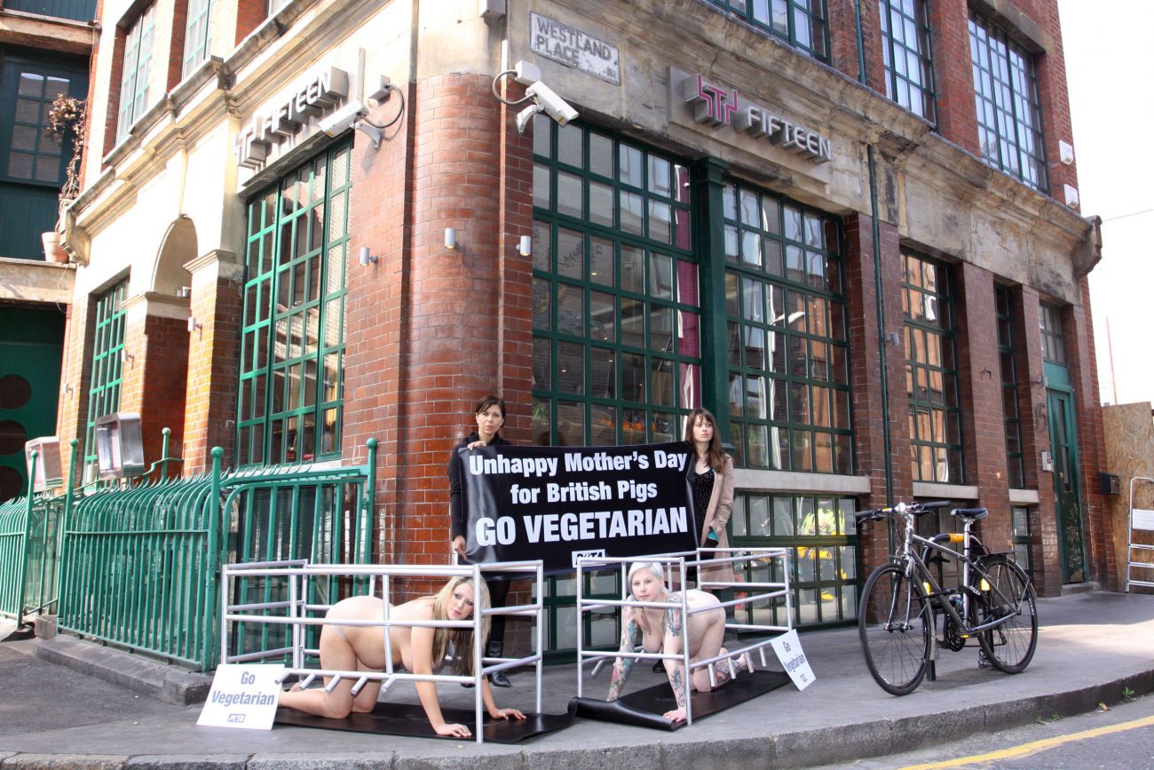 Galéria: 6 érdekesség Jamie Oliverről, aki 2020. május 27-én 45 éves