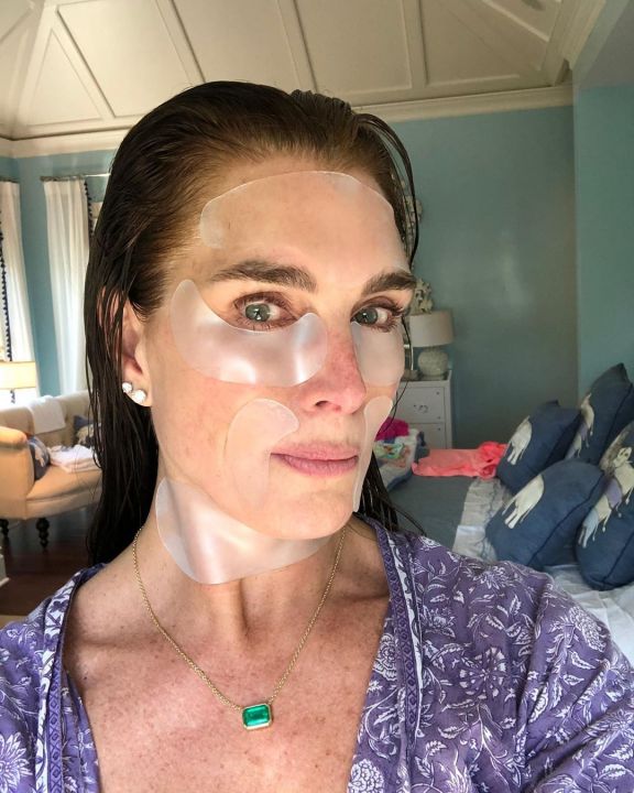 Galéria: Brooke Shields 55 évesen is topformában