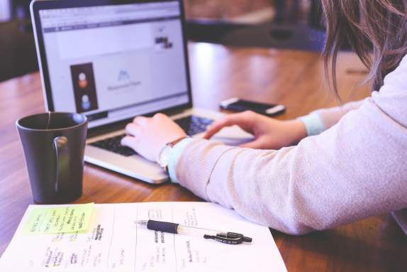 Galéria: 10 költségcsökkentő tipp (nem csak) home officeban dolgozóknak