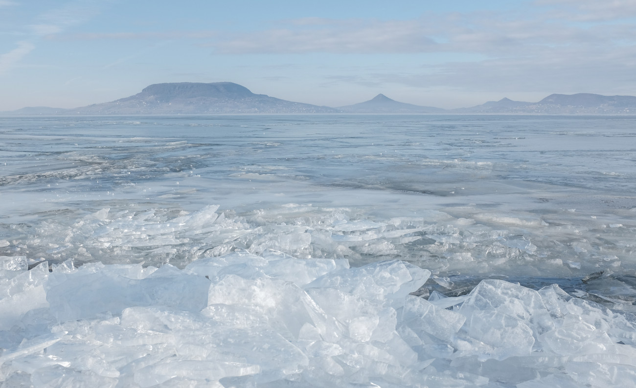 Galéria: Ilyen meseszerű a téli Balaton