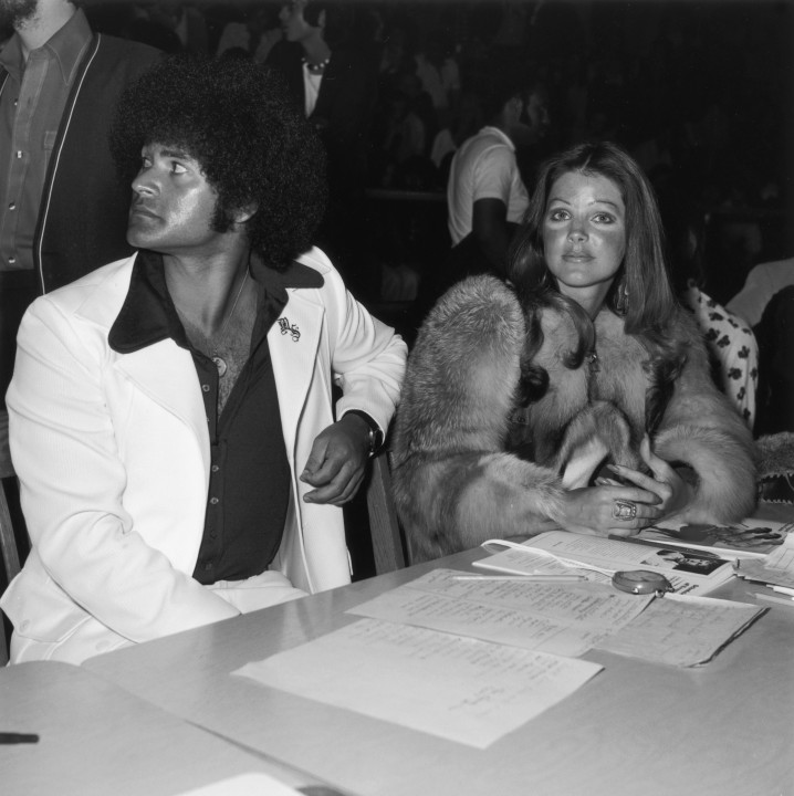 Galéria: Elvis után is volt élet! 7 férfi, akinek sikerült közel kerülnie Priscilla Presley szívéhez