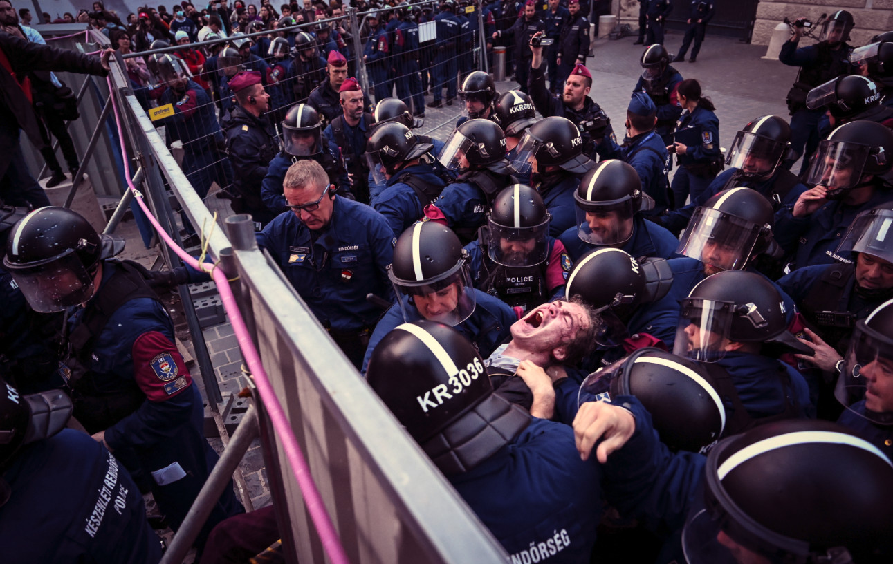 Galéria: Megnyílt a 42. Sajtófotó Kiállítás – nézd meg velünk a legjobb képeket