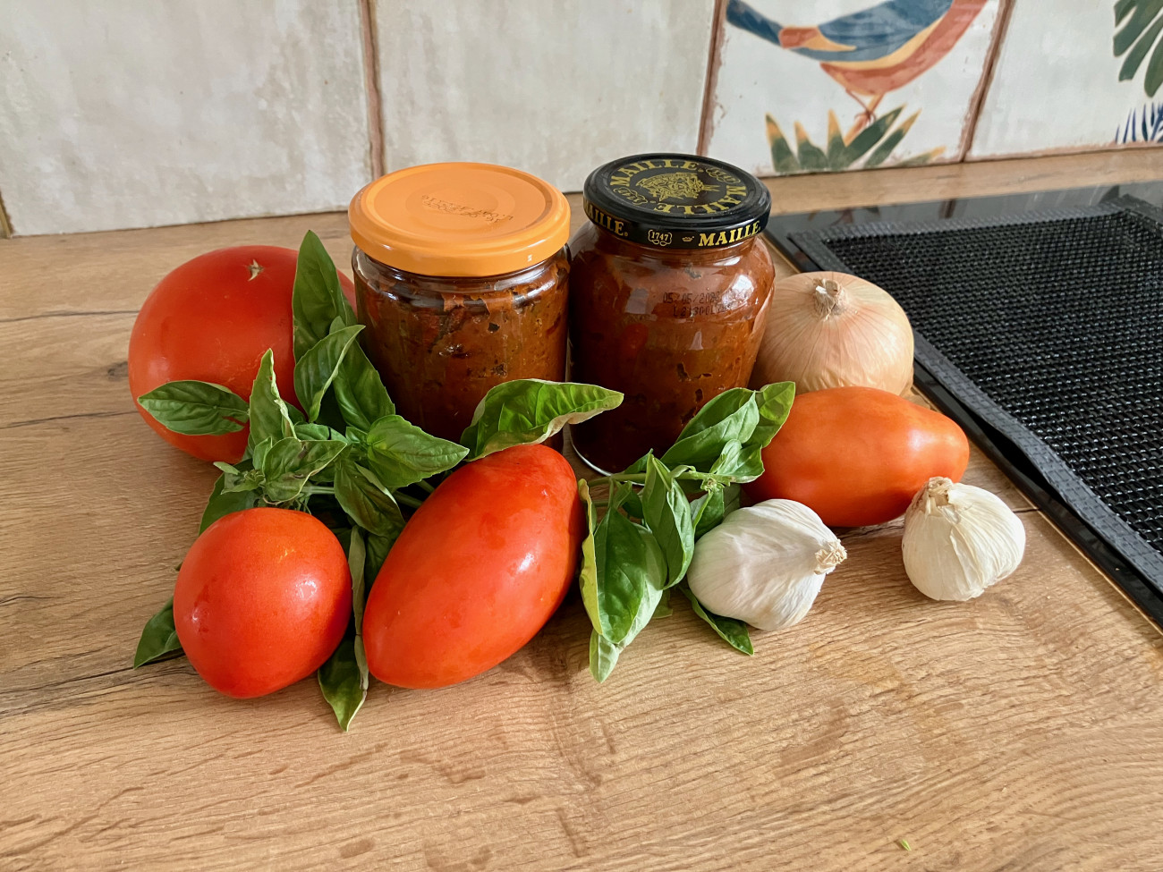 Galéria: Így készül a házi pizzaszósz sült paradicsomból