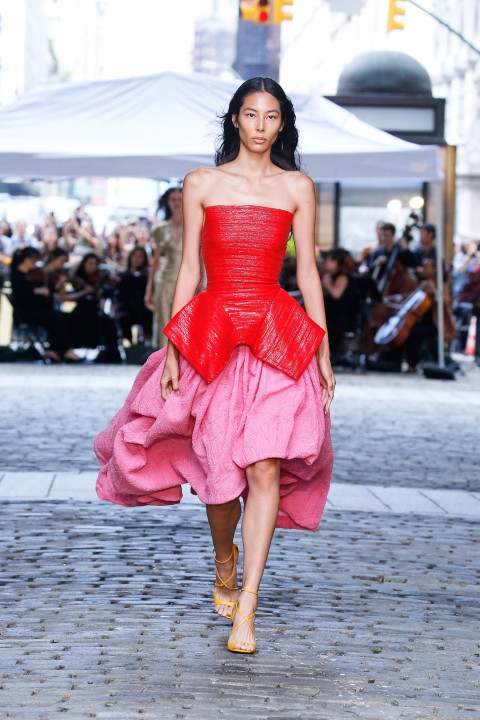 Galéria: 9 szuper színkombináció a 2025-ös tavaszi-nyári szezonra