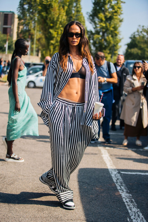 Galéria: 5 nadrágtrend, ami jön és 5, ami megy 2025 nyarán