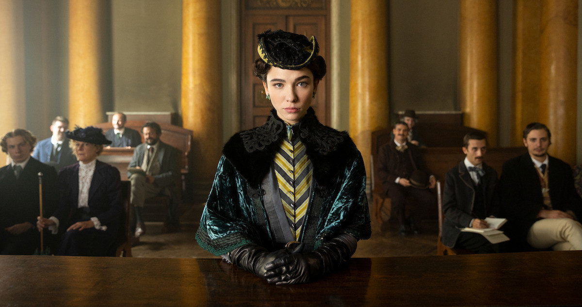 Galéria: 10 zseniális sorozat a Netflixen, amit meg kell nézned, ha imádtad a Bridgertont