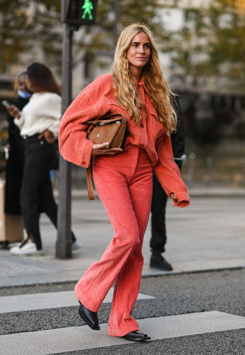 Galéria: 3 kora őszi nadrágtrend, ami jön és 3, ami megy 2025-ben