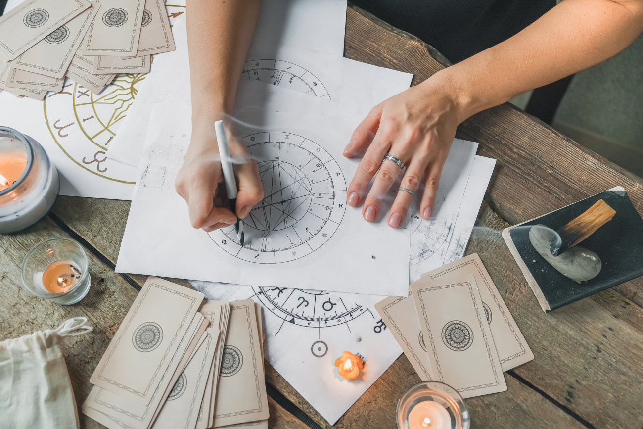 Galéria: 4 csillagjegy, akinek szerencsét hoz a 2026-os januári újhold