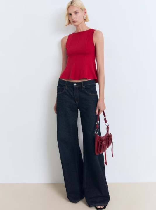 Galéria: Shoppingtipp: A peplum felső, amit minden stílusos nőn látni fogsz 2026 tavaszán