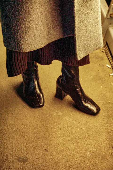 Galéria: Magassarkú csizmák 2026 téli napjaira