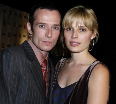 Borítókép: Brutálisan szókimondó vallomás a Stone Temple Pilots most elhunyt frontemberének exfeleségétől