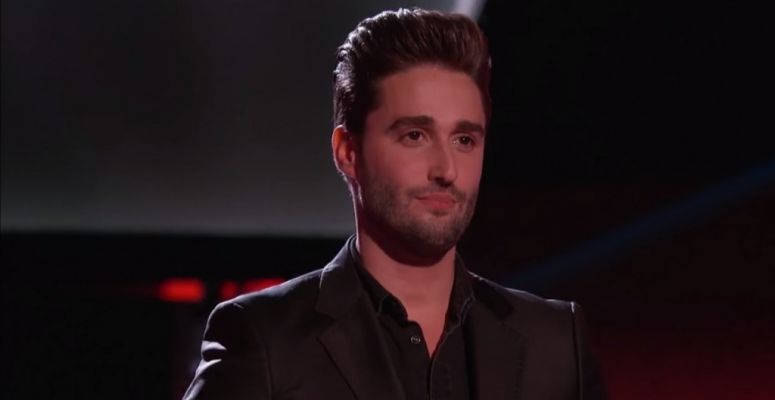 Látnod kell ezt az édes gyerekkori fotót Király Viktorról és testvéreiről!