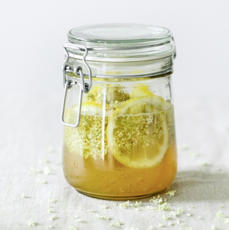 Borítókép: A bodzaszörp hatása az egészségedre: 7 jótékony tulajdonság