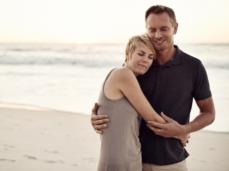 Borítókép: Bele tudsz újra szeretni a férjedbe? 3 igaz történet