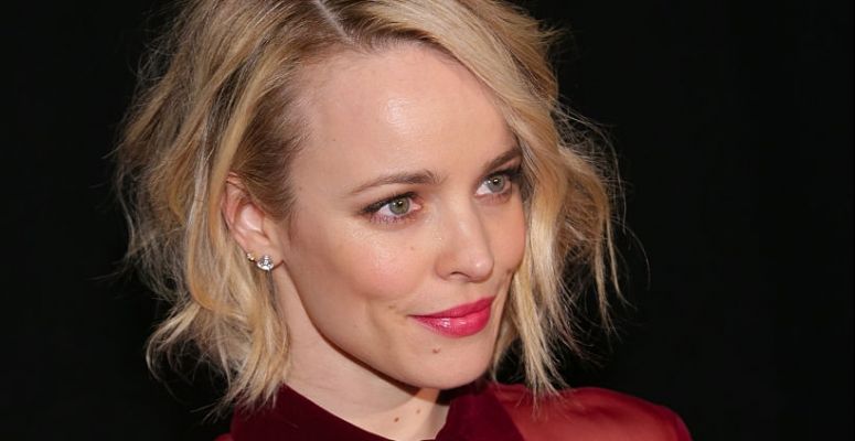 Rachel McAdams szuperszexi öccsét látnod kell!