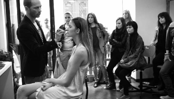 Borítókép: Nyílt napot tartott a L'école Fashion Make Up Academy