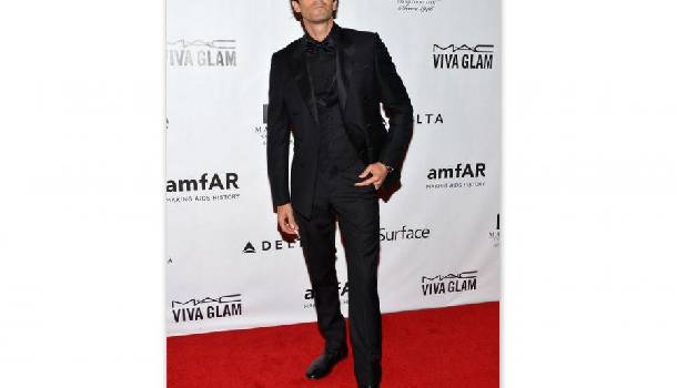 Borítókép: Adrien Brody Roberto Cavalliban a vörös szőnyegen