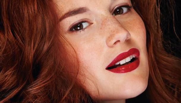 Borítókép: Videó: Martinovics Dorina és az őszi sminktrendek