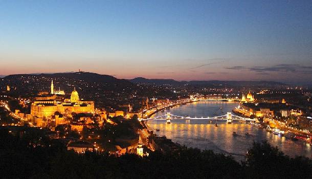 Borítókép: Büszkeség: Budapest a világ legjobb városai között