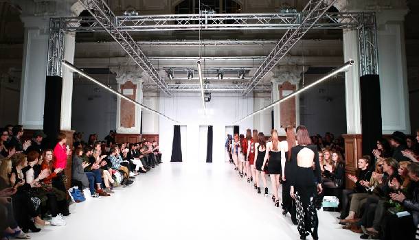 Borítókép: Újra Fashion Week Budapest - élő közvetítéssel