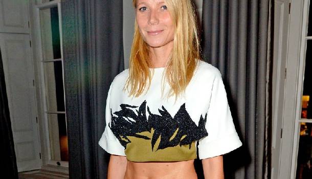 Borítókép: Gwyneth Paltrow bombaformában