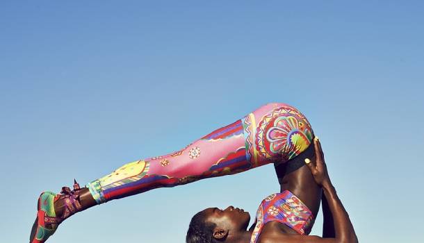 Borítókép: Futónadrág vagy műalkotás?