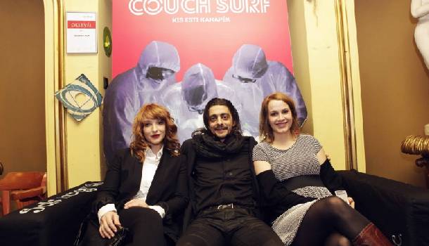 Borítókép: Ott voltunk a Couch surf premierjén