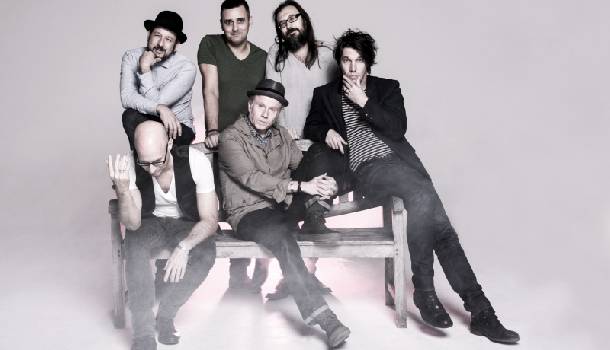 Borítókép: Quimby Teátrum: Színházi turnén a Quimby 