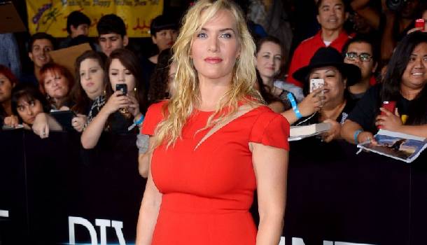 Borítókép: Kate Winslet nőies és gyönyörű