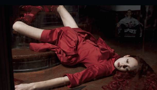 Borítókép: Botrányos divatfotók - Sikkes a börtön és szexi az erőszak?