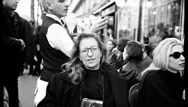 Borítókép: Annie Leibovitz 40 évesen ismerte meg élete szerelmét