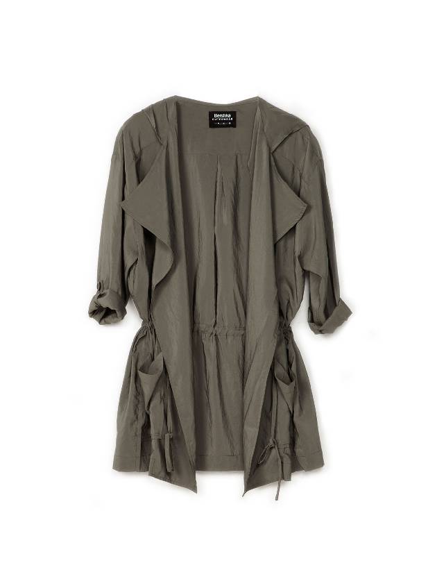 Könnyű parka kapucnival, Bershka, 13 995 Ft, bershka.com