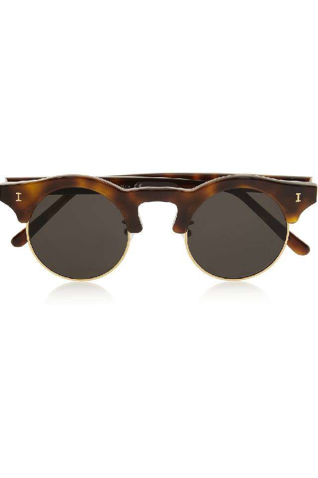  Acetát keretes napszemüveg, Illesteva, 300 Eur (kb. 91 700 Ft), netaporter.com