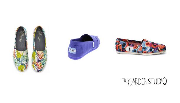 Borítókép: TOM’S cipők a The Garden Studióban – nyerd meg az egyiket!