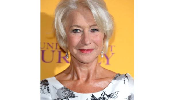 Borítókép: Helen Mirren még mindig elbűvölő