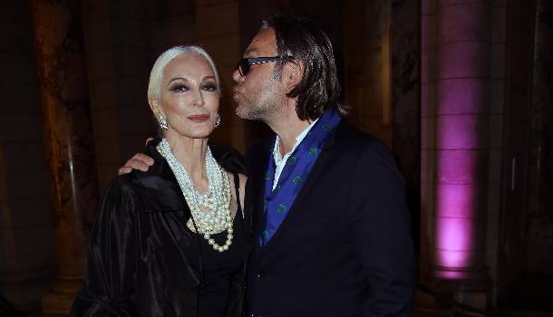 Borítókép: Carmen Dell'Orefice - Egy díva 83 évesen is díva