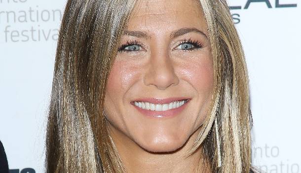 Borítókép: Jennifer Aniston elbűvölő, mint mindig