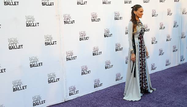 Borítókép: Királynői pompával vonult Sarah Jessica Parker