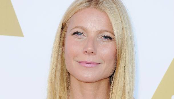 Borítókép: Gwyneth Paltrow saját ruhakollekciót tervez