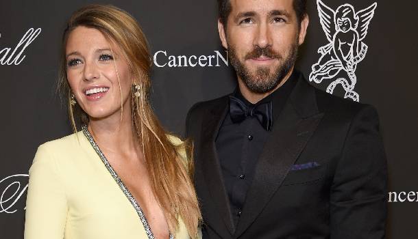 Borítókép: Blake Lively: Szexi ruhában a kismama