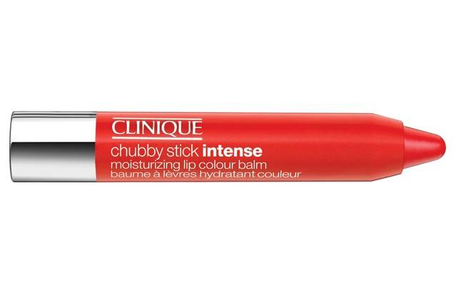  Chubby Stick Intense Moisturizing Lip Colour Balm (Heftiest Hibiscus árnyalat), Clinique. 5 800 Ft, JOY kuponnal – 2000 Ft = 3 800 Ft