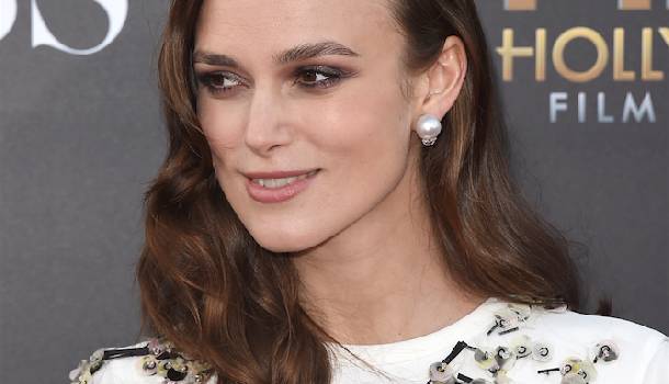 Borítókép: Keira Knightley, maga a letisztult tökély