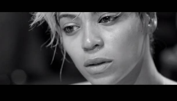 Borítókép: "Ha híres vagy, megszűnsz embernek lenni" - Beyoncé megható rövidfilmje 
