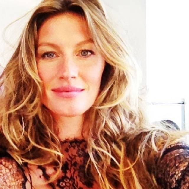 Mi nem látjuk a különbséget… Lehetséges, hogy Gisele Bündchen ennyire gyönyörű?